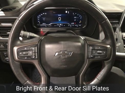 Used 2022 Chevrolet Suburban RST w/ Sport Performance Package image 23