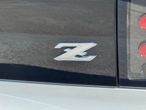 Used 2024 Nissan Z Performance w/ Floor Mat Package image 24