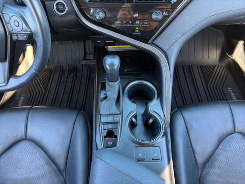 Used 2021 Toyota Camry XSE w/ Carpet Mat Package (TMS) image 10