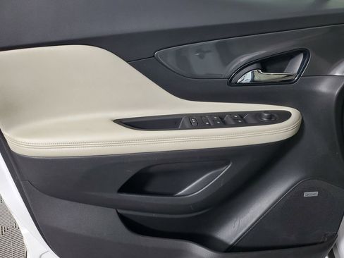 Used 2017 Buick Encore Premium w/ Experience Buick Package image 18