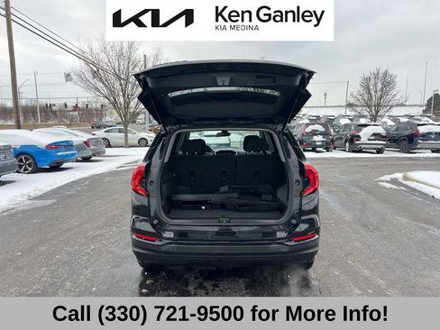 Used 2020 GMC Terrain SLE w/ Driver Convenience Package image 50