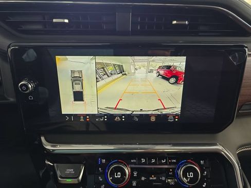 Certified 2025 GMC Sierra 1500 Denali Ultimate AWD/4WD image 17