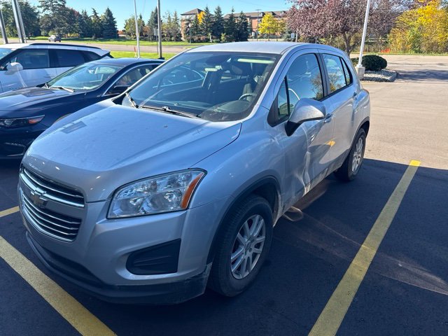Certified 2016 Chevrolet Trax LS AWD/4WD image 2