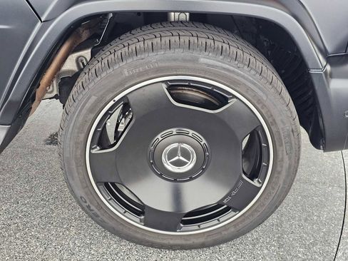 Used 2024 Mercedes-Benz G 63 AMG 4MATIC image 9