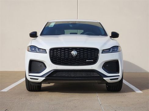Used 2025 Jaguar F-PACE R-Dynamic S image 2