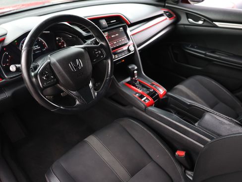 Used 2020 Honda Civic Sport image 6