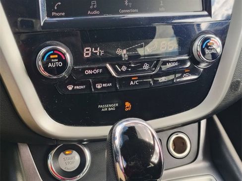 Used 2020 Nissan Murano SV image 26