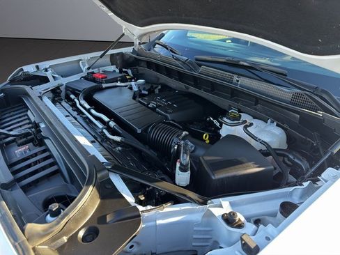 Used 2024 GMC Sierra 1500 Elevation image 27