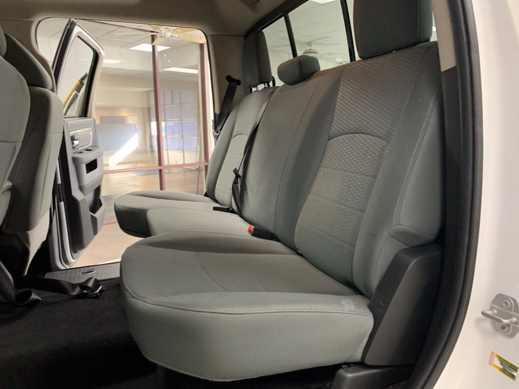 Used 2018 RAM 2500 SLT AWD/4WD image 12