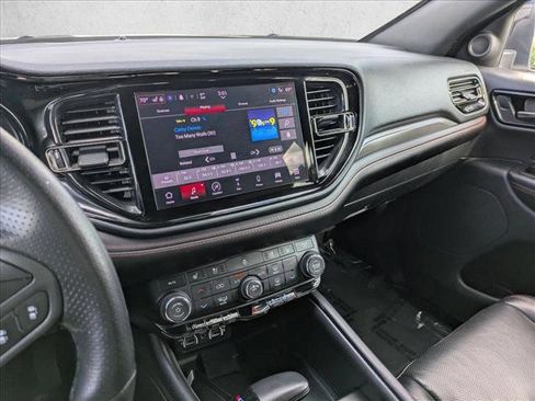 Used 2024 Dodge Durango GT image 15
