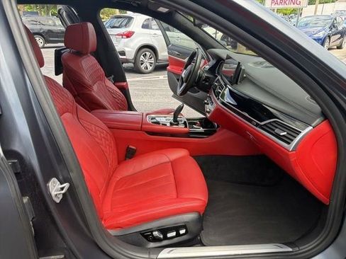 Used 2018 BMW M760i xDrive w/ Luxury Rear Seating Package AWD/4WD image 46