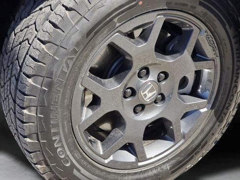 Certified 2024 Honda Pilot TrailSport image 28