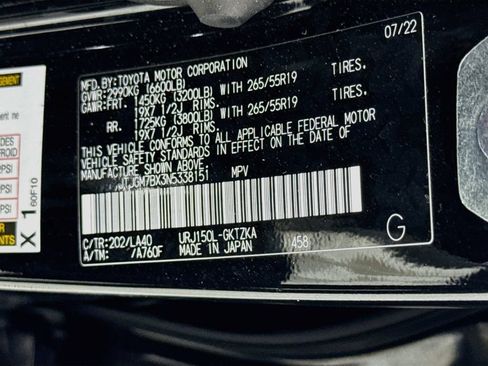 Certified 2022 Lexus GX 460 Luxury w/ Off Road Package AWD/4WD image 33