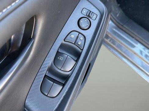 Certified 2025 Nissan Sentra S FWD image 16