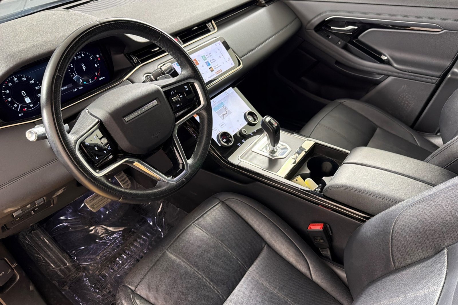 Used 2022 Land Rover Range Rover Evoque R-Dynamic SE AWD/4WD image 9