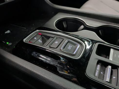 Used 2025 Honda Pilot EX-L image 25