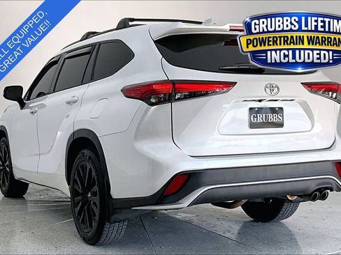 Used 2023 Toyota Highlander XSE AWD/4WD image 15