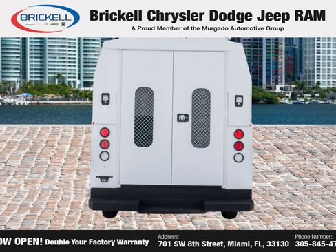 Used 2017 RAM ProMaster 3500 w/ Premium Appearance Group FWD image 7