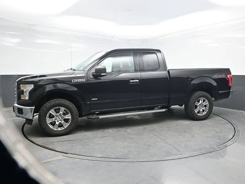 Used 2016 Ford F150 XLT w/ Equipment Group 302A Luxury AWD/4WD image 3