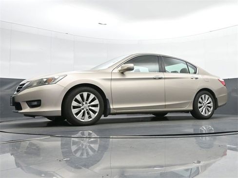 Used 2014 Honda Accord EX-L image 16