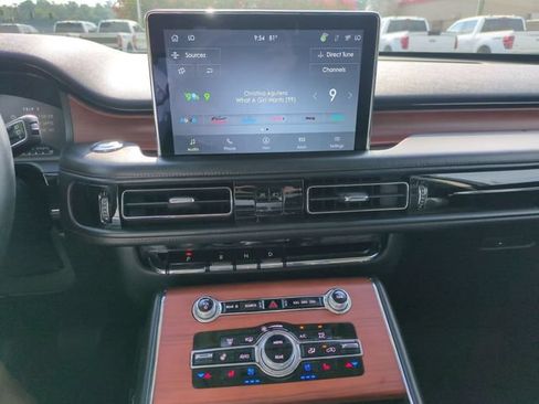 Used 2021 Lincoln Aviator Reserve w/ Equipment Group 202A AWD/4WD image 21