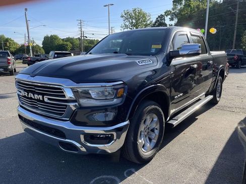 Used 2021 RAM 1500 Laramie AWD/4WD image 3