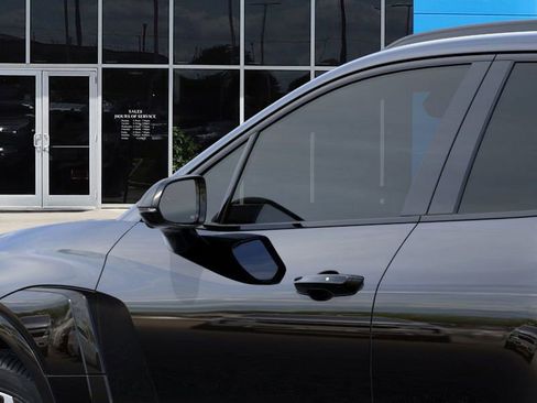 New 2025 Chevrolet Blazer EV RS image 36