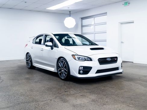Used 2017 Subaru WRX STI image 27