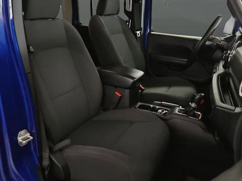 Used 2018 Jeep Wrangler Unlimited Sport AWD/4WD image 24