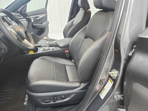 Used 2025 INFINITI QX55 Essential AWD/4WD image 19