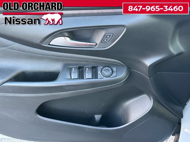 Used 2024 Buick Envista Sport Touring w/ Convenience I Package FWD image 12
