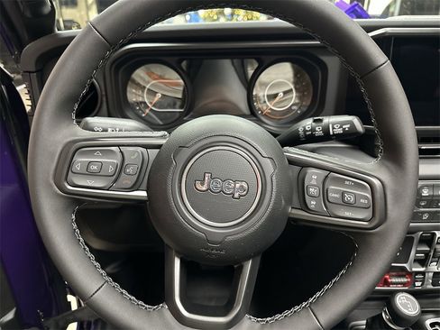 New 2026 Jeep Wrangler Unlimited Rubicon w/ Xtreme 35 Tire Package image 24