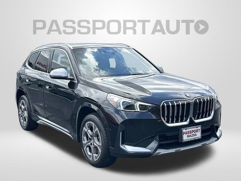 Used 2024 BMW X1 xDrive28i w/ Convenience Package AWD/4WD image 5