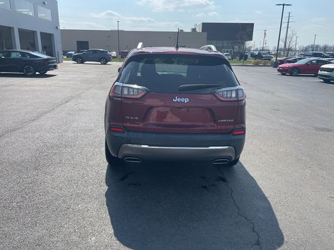Used 2019 Jeep Cherokee Limited image 4