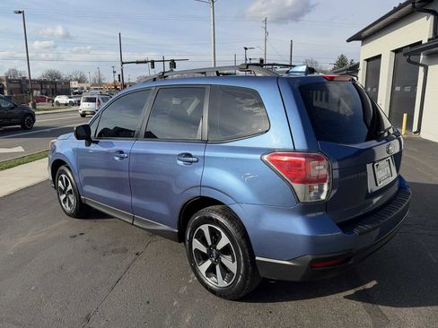 Used 2017 Subaru Forester 2.5i w/ Alloy Wheel Package image 3