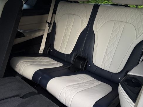 Used 2020 BMW X7 xDrive40i w/ Executive Package AWD/4WD image 41
