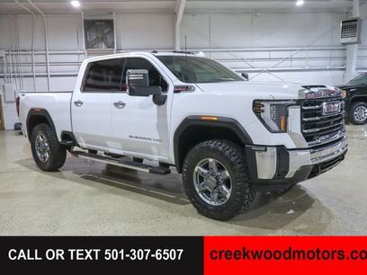 Used 2025 GMC Sierra 2500 SLT w/ SLT Premium Package