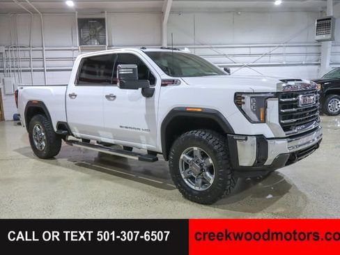Used 2025 GMC Sierra 2500 SLT w/ SLT Premium Package AWD/4WD image 2