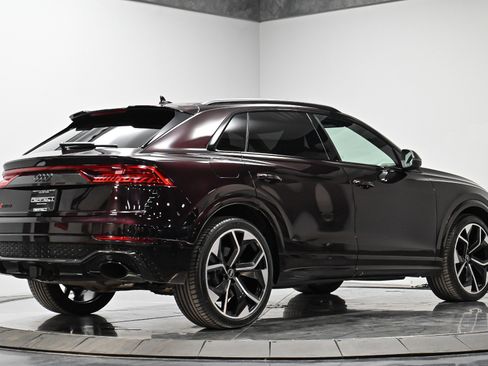 Used 2021 Audi RS Q8 w/ Carbon Optic Package AWD/4WD image 11