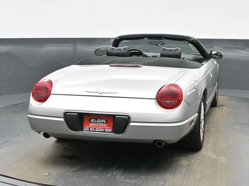 Used 2004 Ford Thunderbird image 5