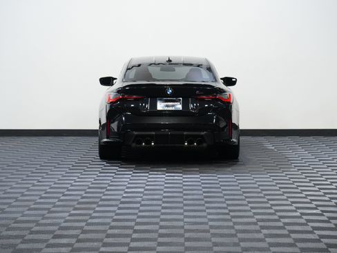 Used 2022 BMW M4 Competition w/ M Carbon Exterior Package RWD image 7