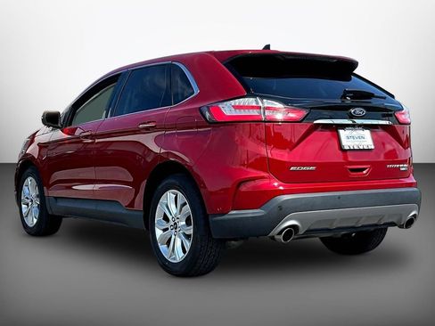 Used 2020 Ford Edge Titanium w/ Equipment Group 301A AWD/4WD image 4