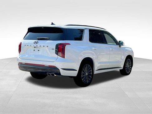 Used 2025 Hyundai Palisade Calligraphy image 8