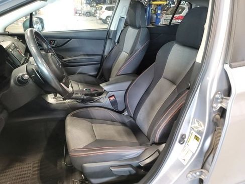 Used 2018 Subaru Crosstrek 2.0i Premium w/ Moonroof Package AWD/4WD image 12