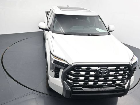 Used 2026 Toyota Tundra Platinum AWD/4WD image 10