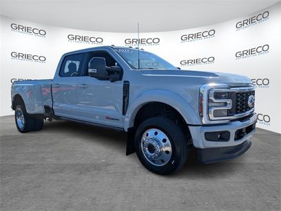 Certified 2025 Ford F450 Platinum w/ FX4 Off-Road Package