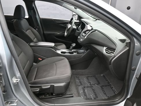 Used 2024 Chevrolet Malibu LT FWD image 39