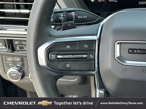 Certified 2025 GMC Yukon Denali image 14