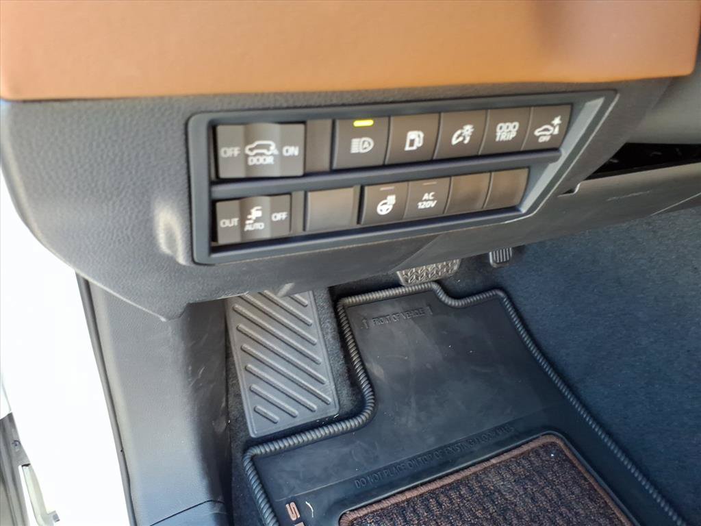 New 2026 Toyota Sequoia 1794 Edition w/ Tow Technology Package AWD/4WD image 10