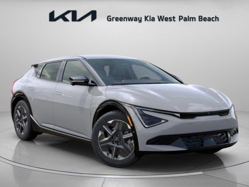 New 2025 Kia EV6 Light image 1
